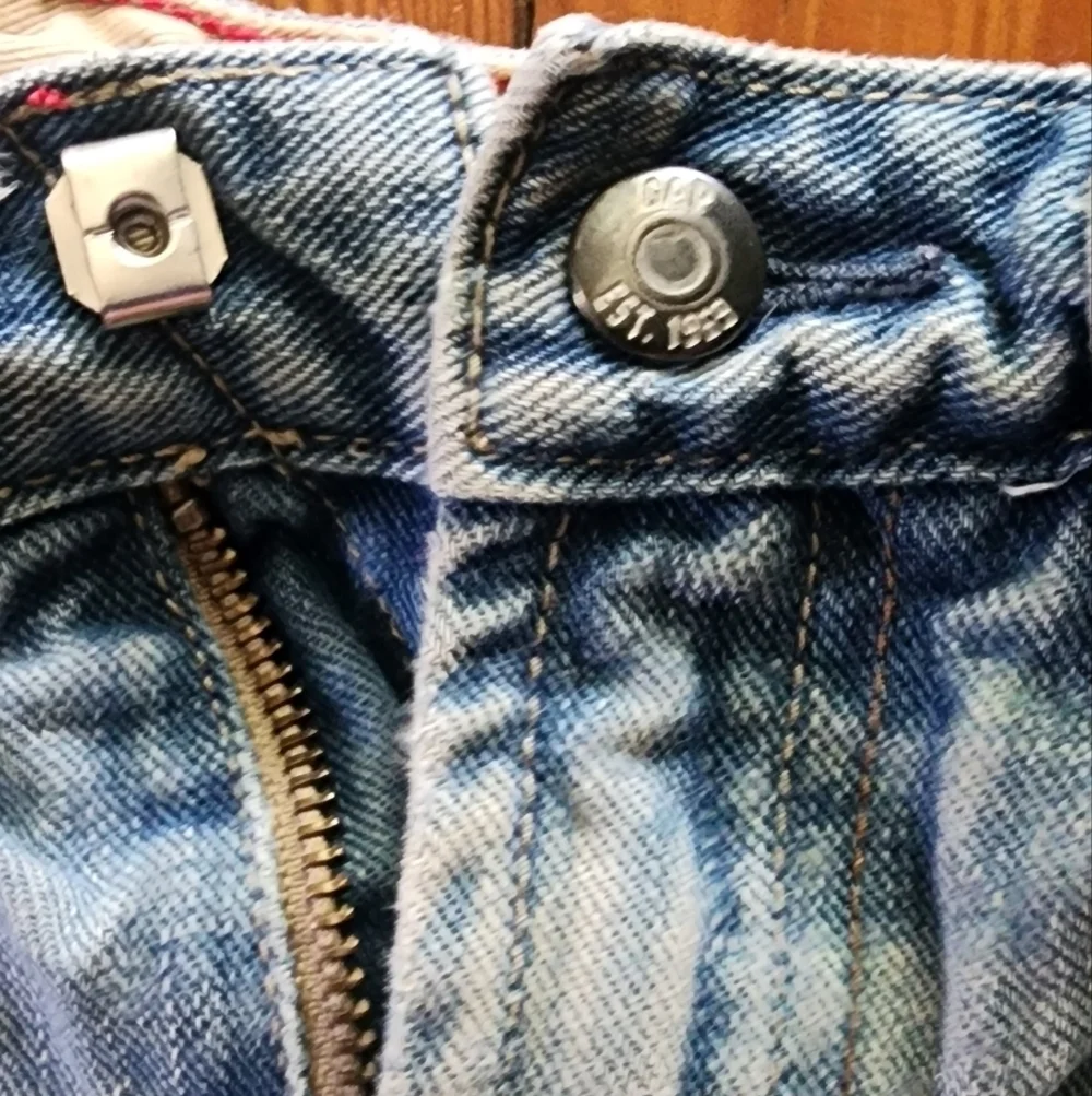 Unisex Vintage Gap Distressed Blue Denim Carpenter Shorts Size 5 Regular